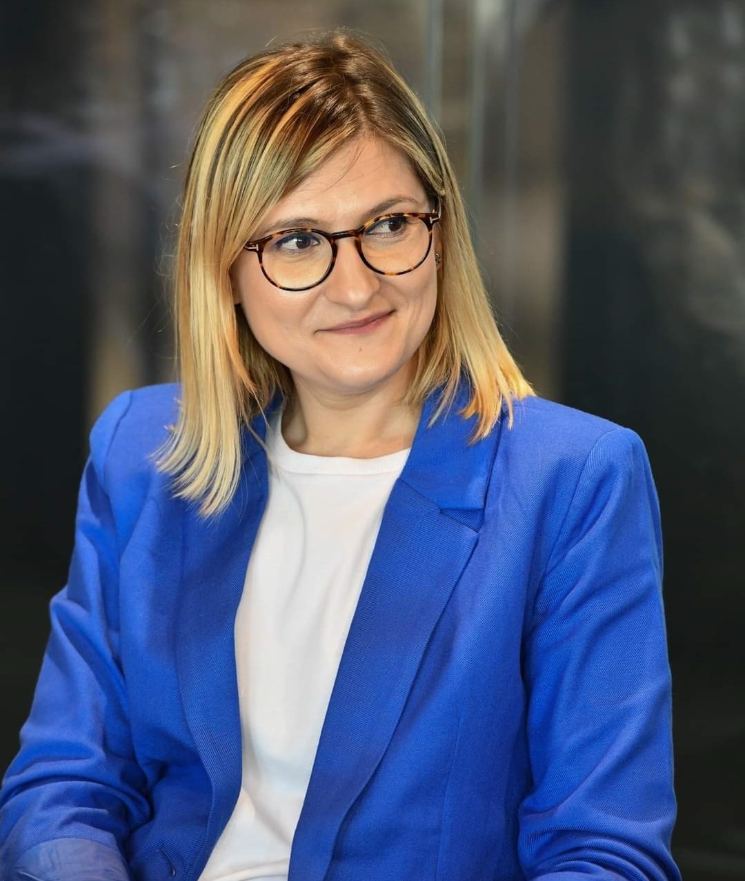 Fotografie Adina Săniuță, senator